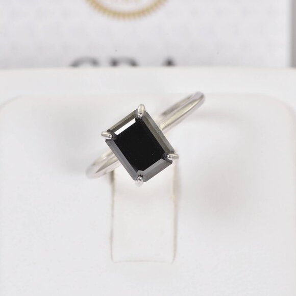Jewelry - Certified Black Moissanite Diamond 2CT Solitaire Engagement Ring sz 8